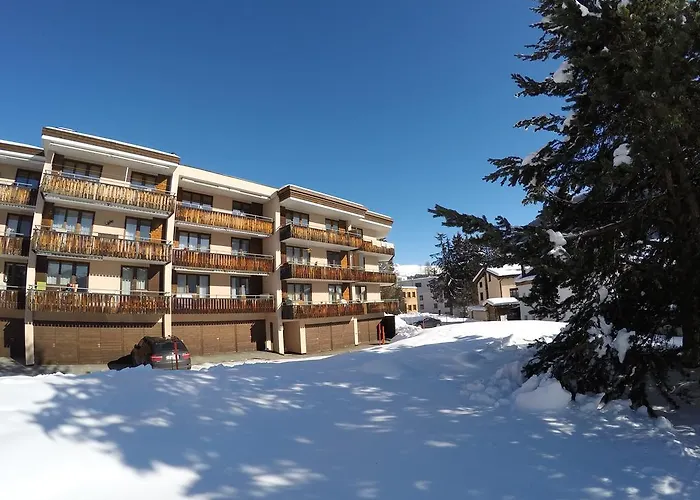 Apartman Alberti 5 *